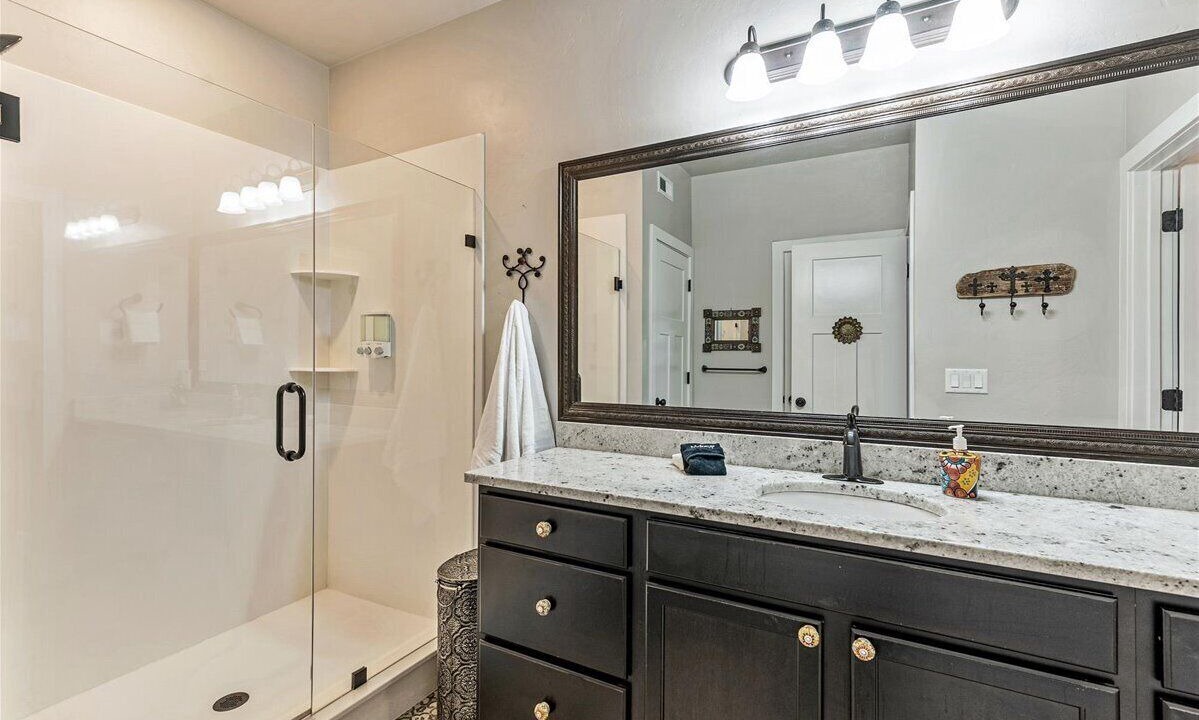 Photo of Bathroom in Daybreak