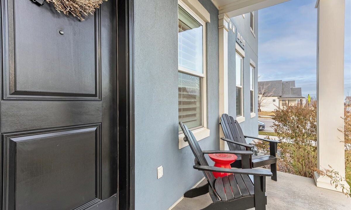 Photo of Patio Balcony in Daybreak