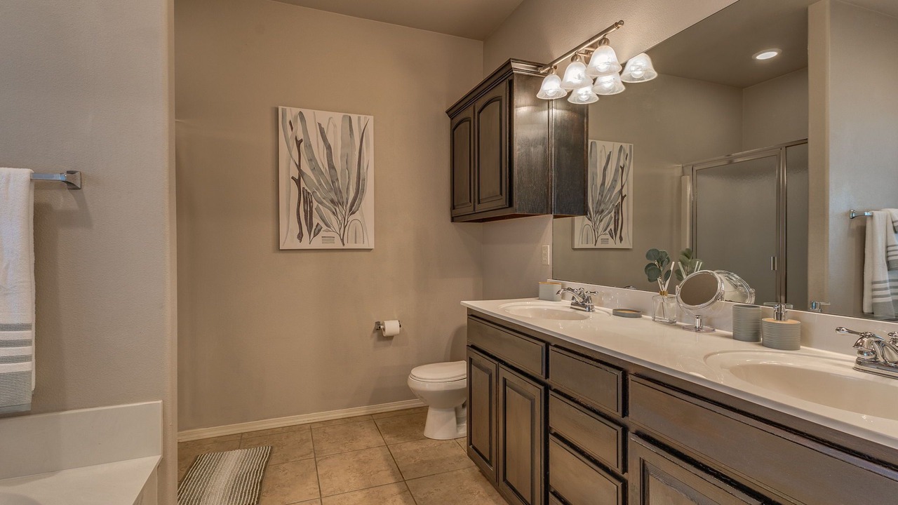 Photo of Bathroom in Jenks