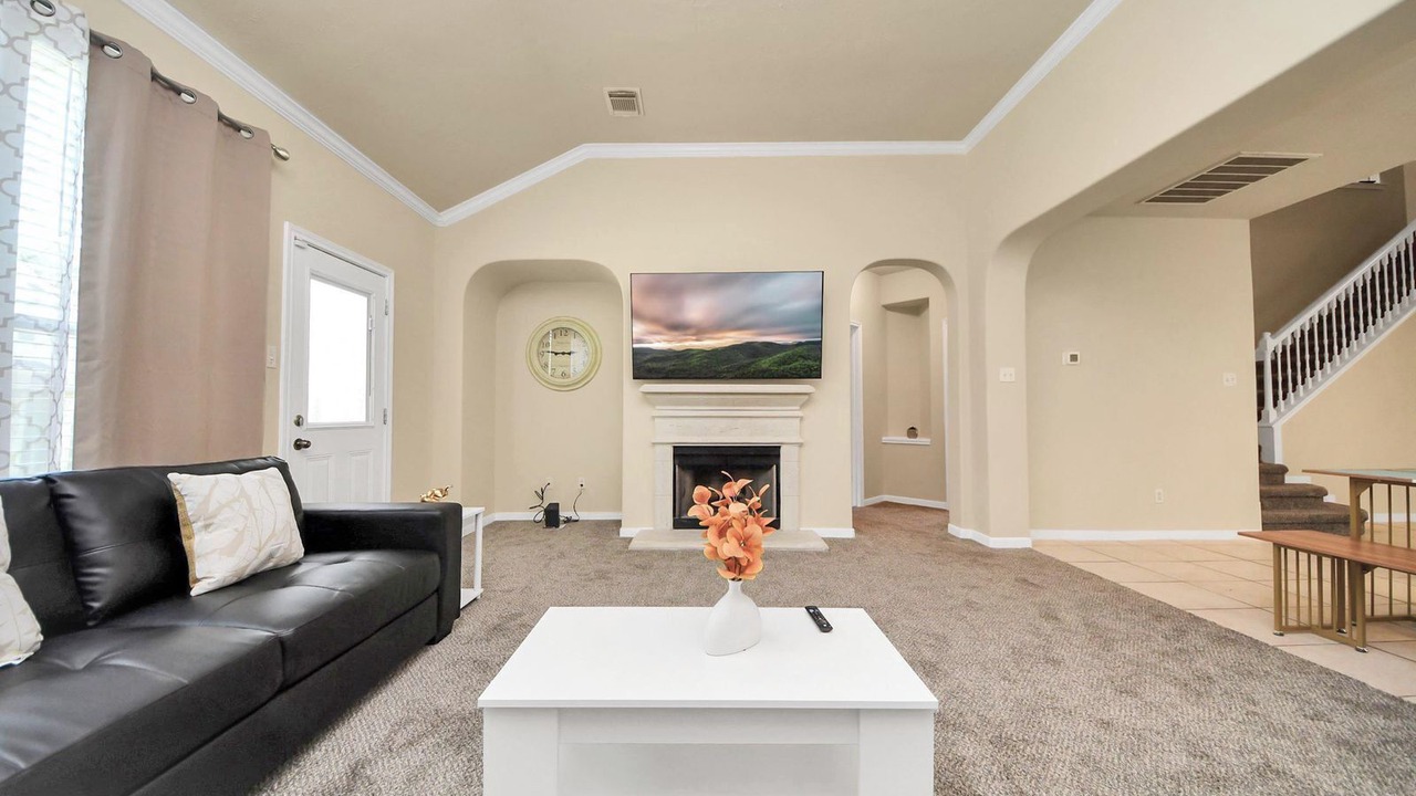 Photo of Livingroom in Fresno