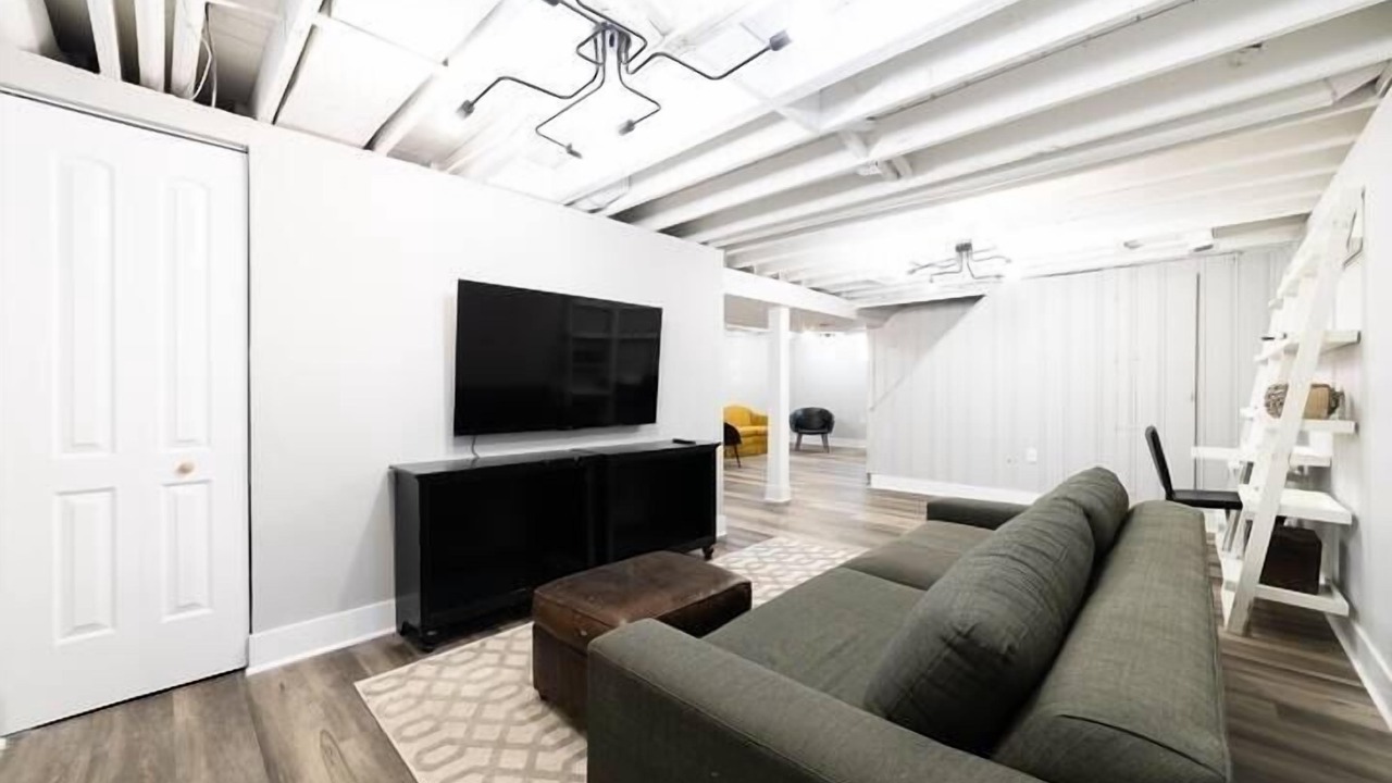 Photo of Livingroom in Elgin