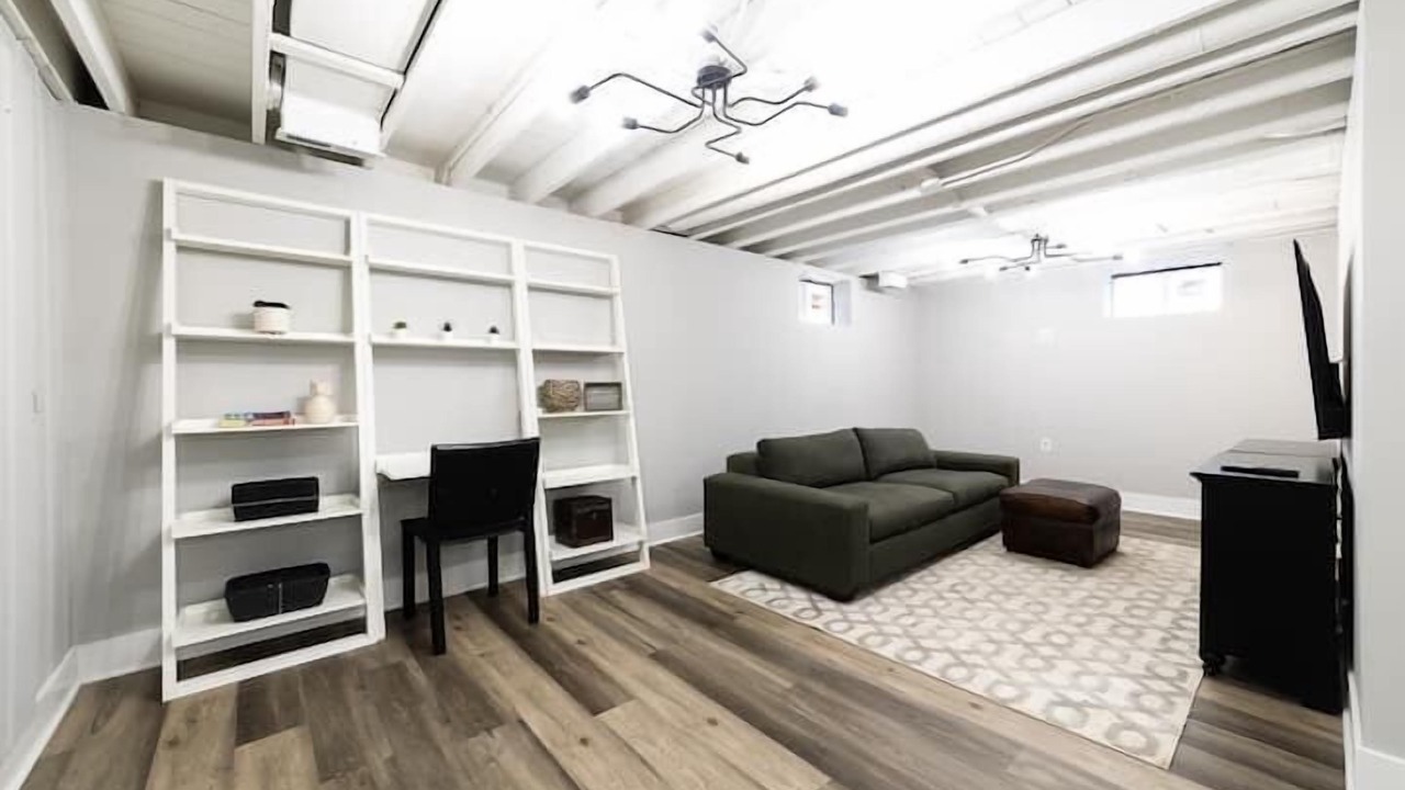 Photo of Livingroom in Elgin
