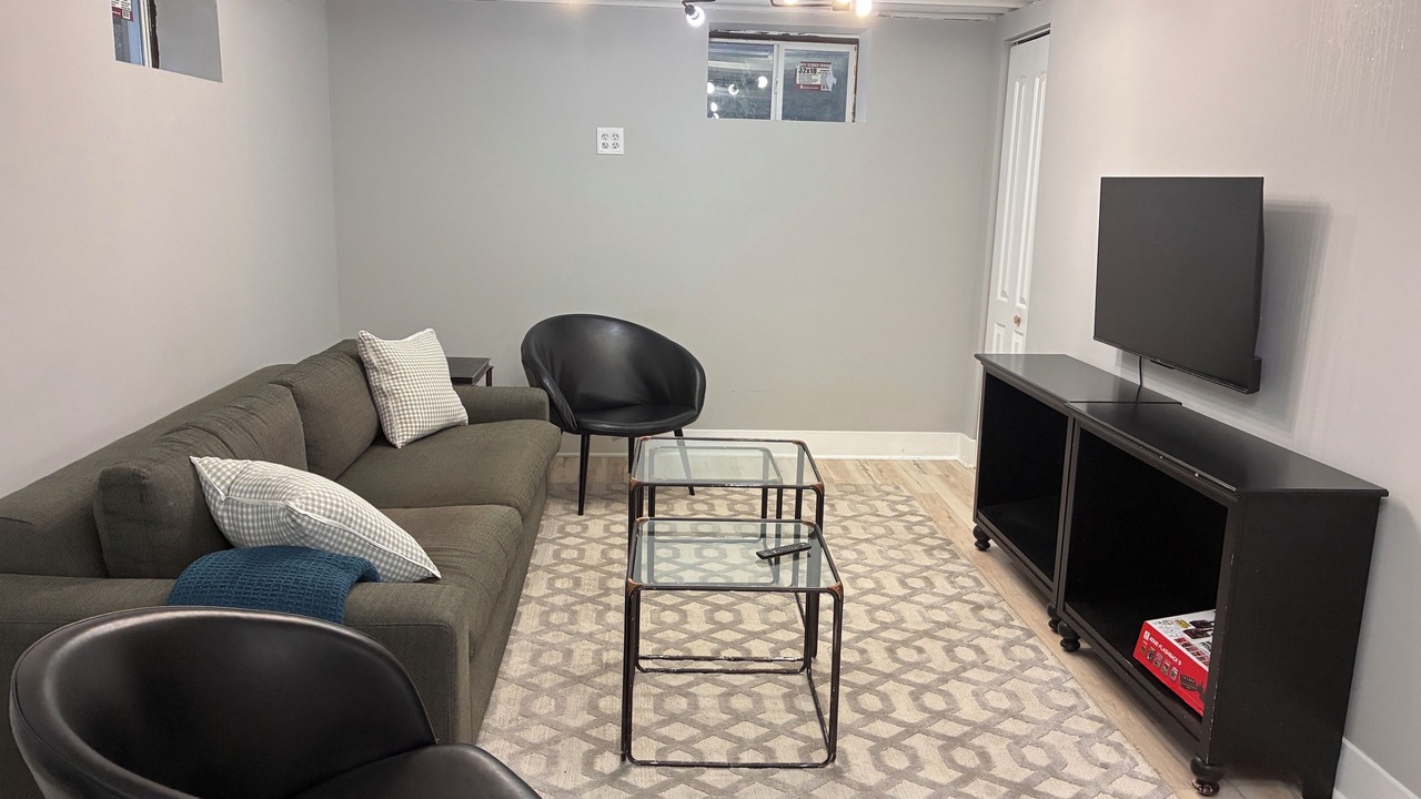 Photo of Livingroom in Elgin