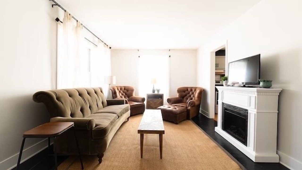 Photo of Livingroom in Elgin