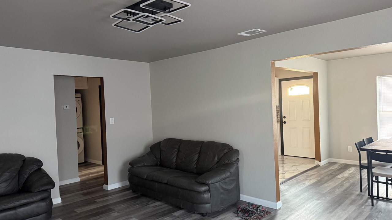 Photo of Livingroom in Borger