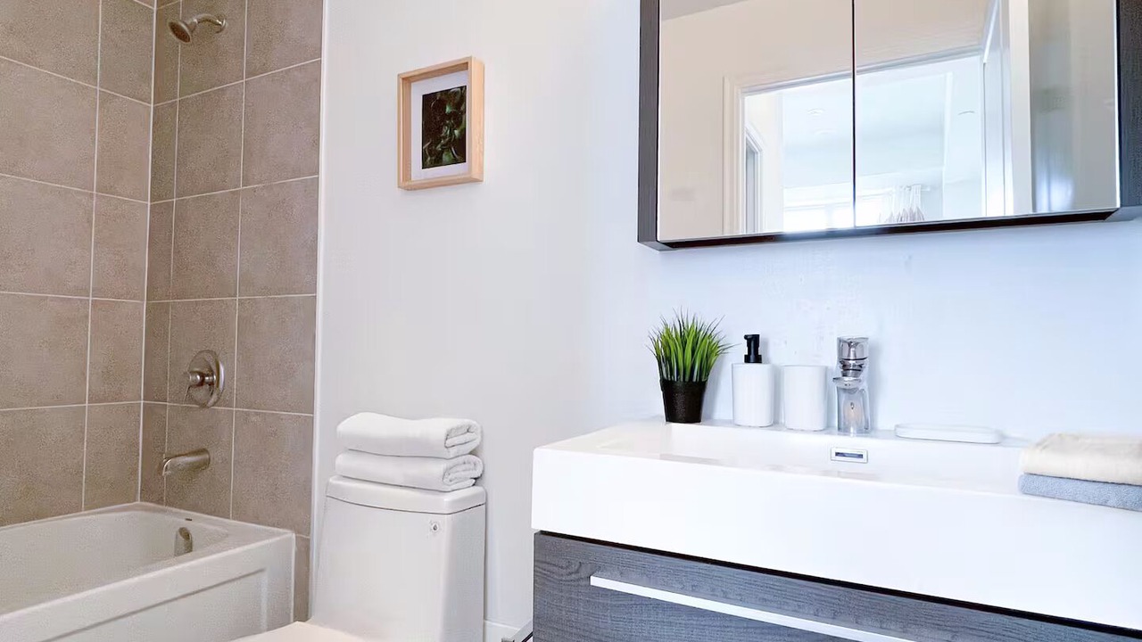 Photo of Bathroom in Unionville