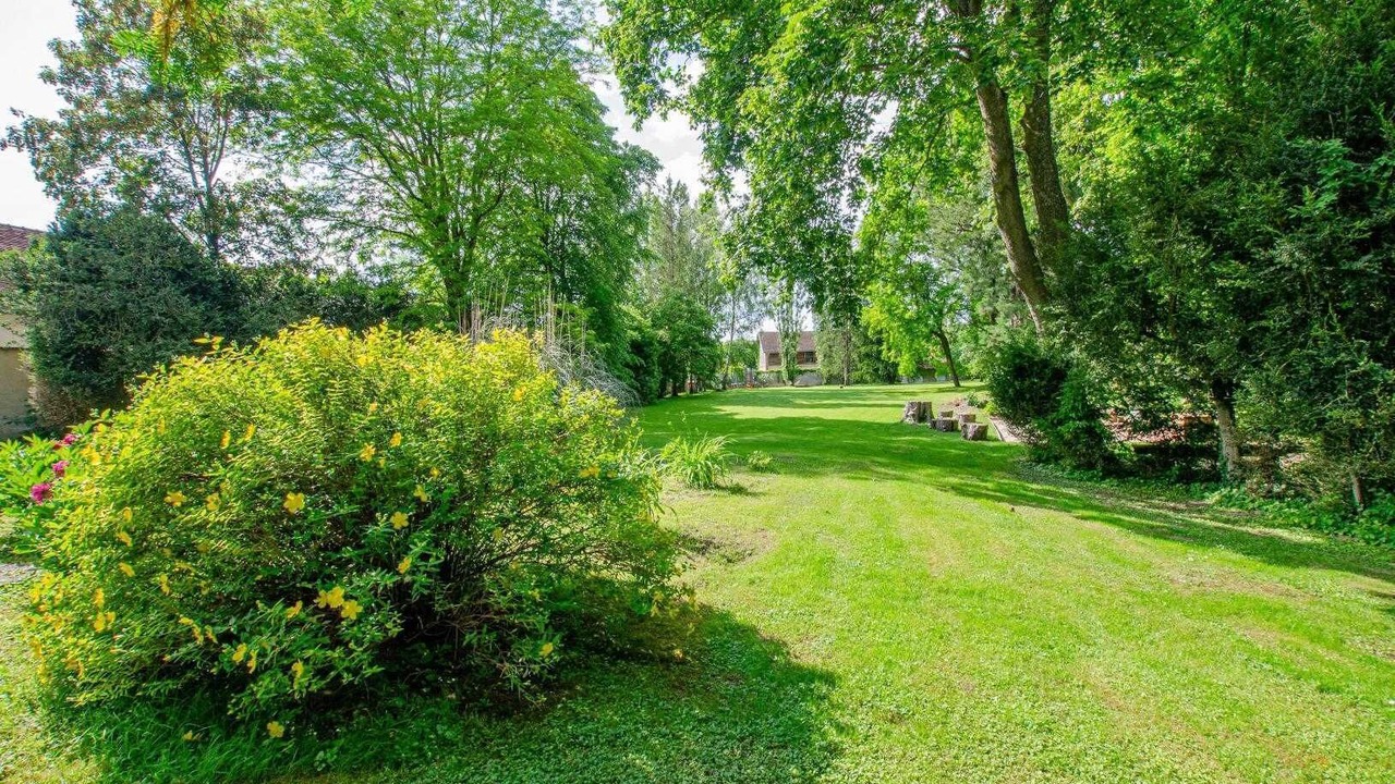 Photo of Outdoor in Dosches