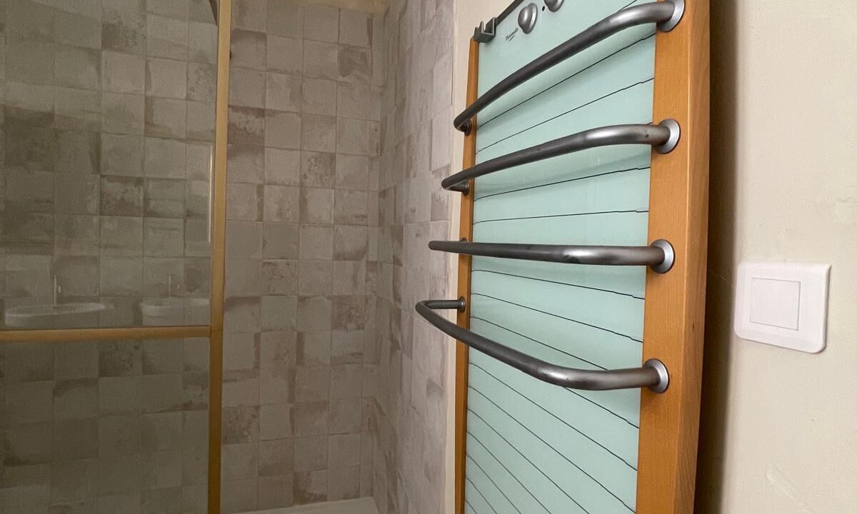 Photo of Bathroom in Ventenac-en-Minervois