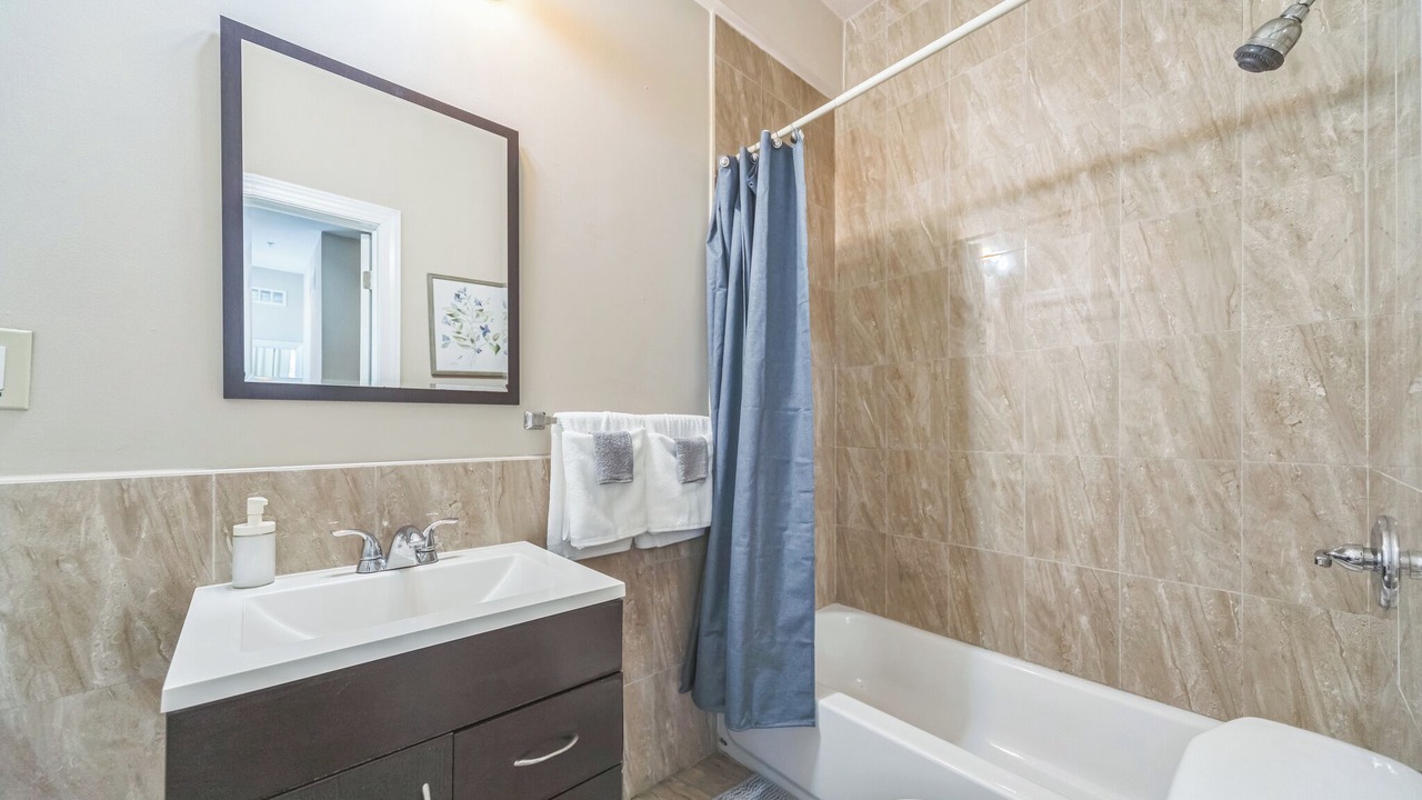 Photo of Bathroom in Chinatown