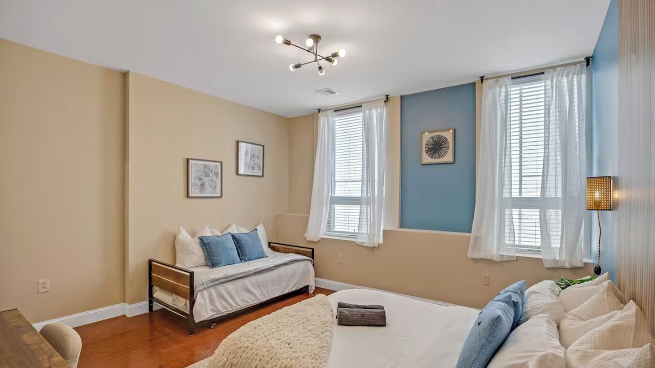 Photo of Bedroom in Chinatown