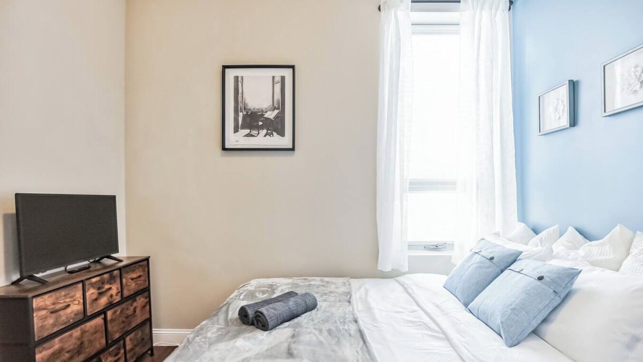 Photo of Bedroom in Chinatown