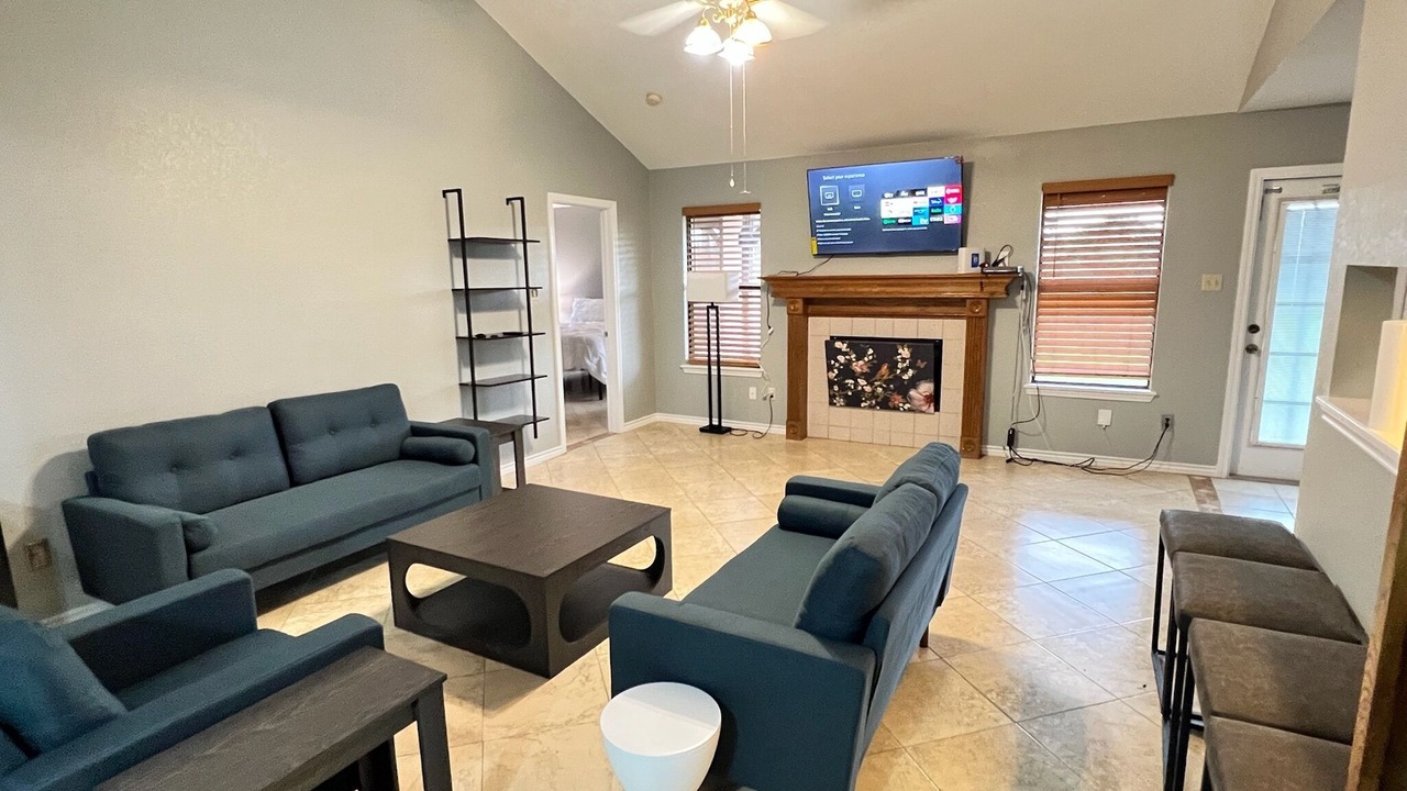 Photo of Livingroom in Calallen