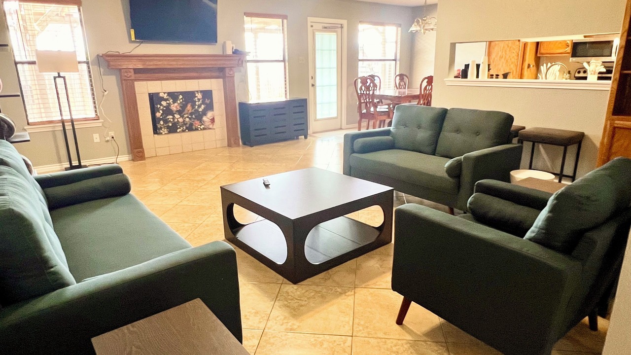 Photo of Livingroom in Calallen