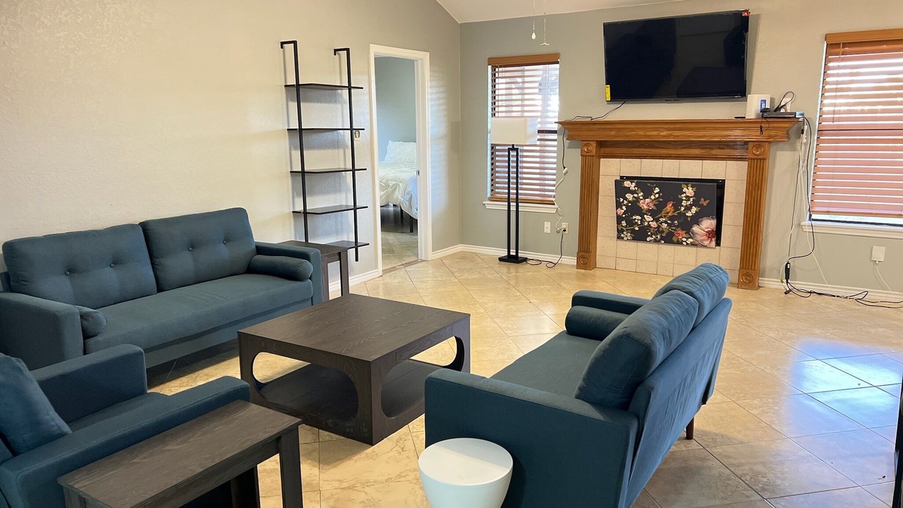 Photo of Livingroom in Calallen