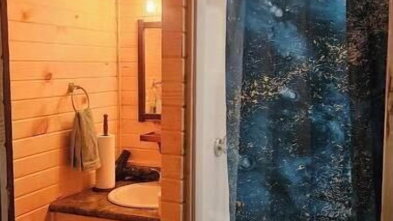 Photo of Bathroom in Dunnegan