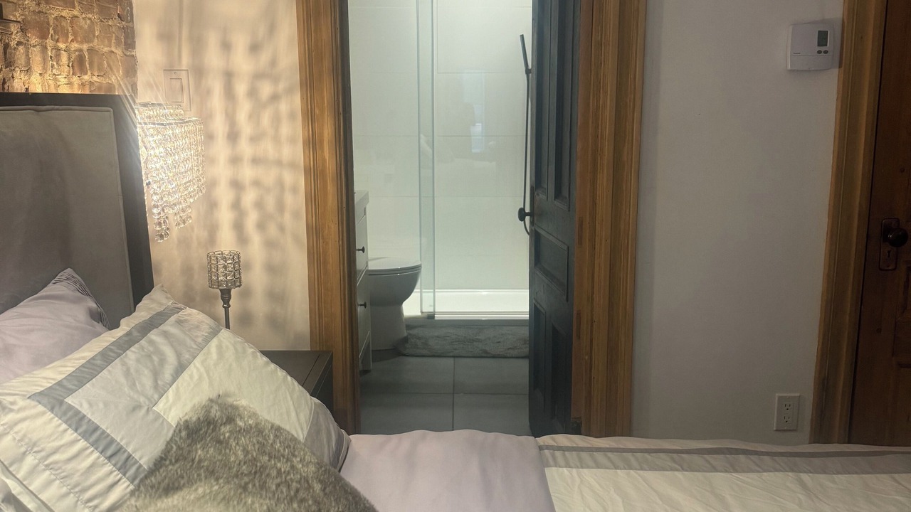 Photo of Bedroom in Ville-Marie