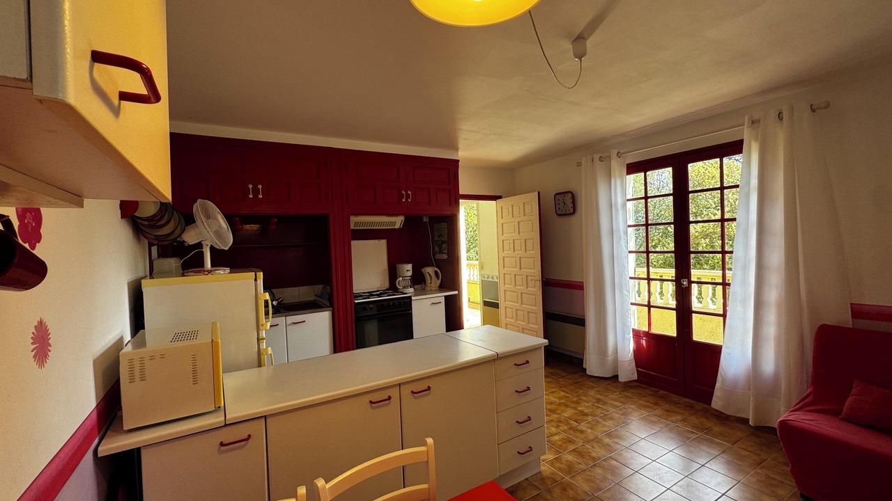 Photo of Kitchen in Oms