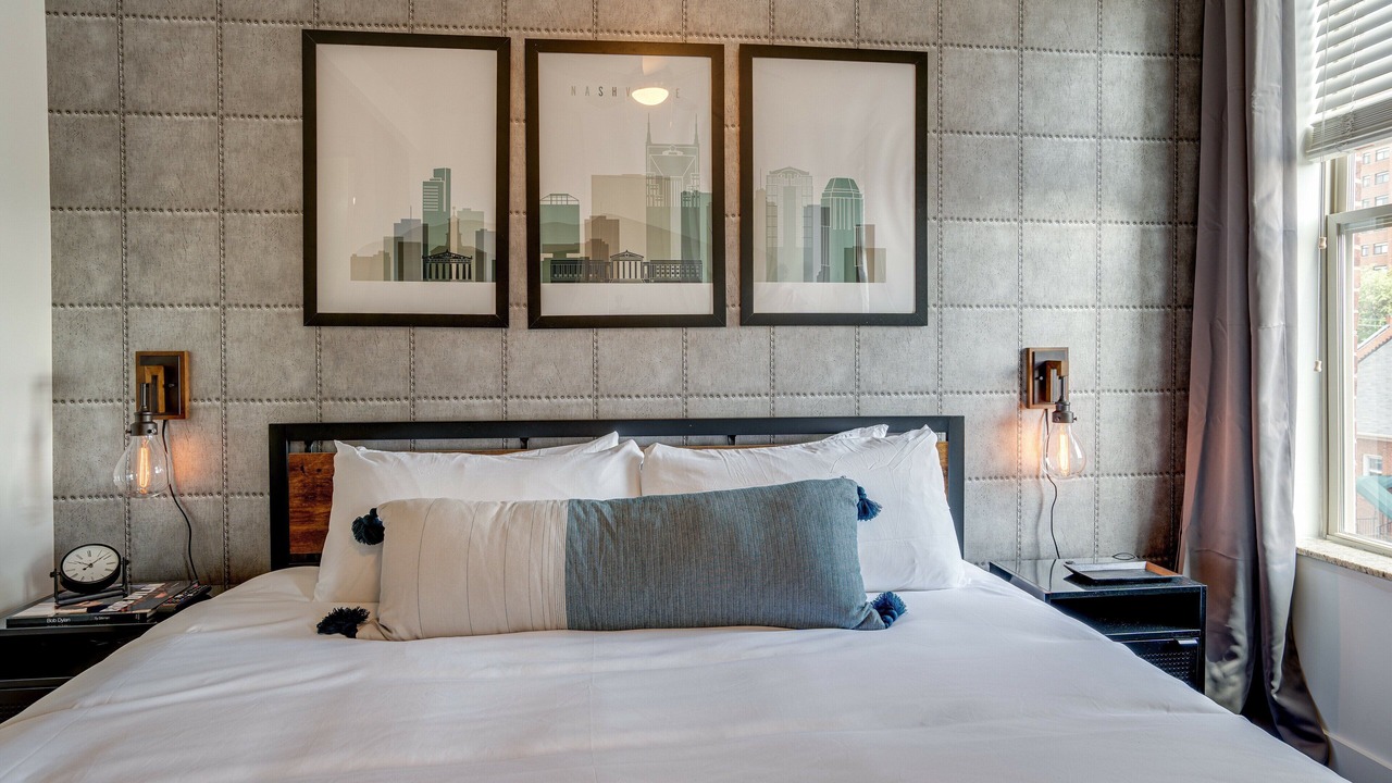 Photo of Bedroom in Midtown
