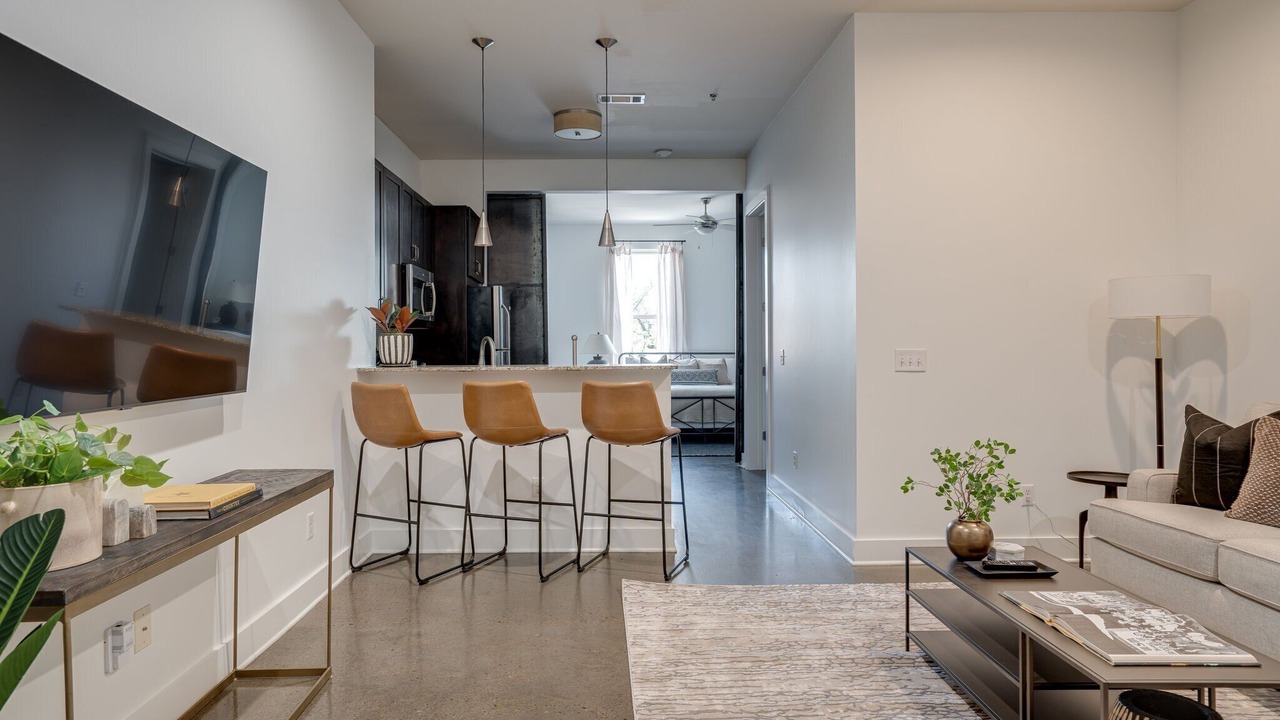 Photo of Livingroom in Midtown
