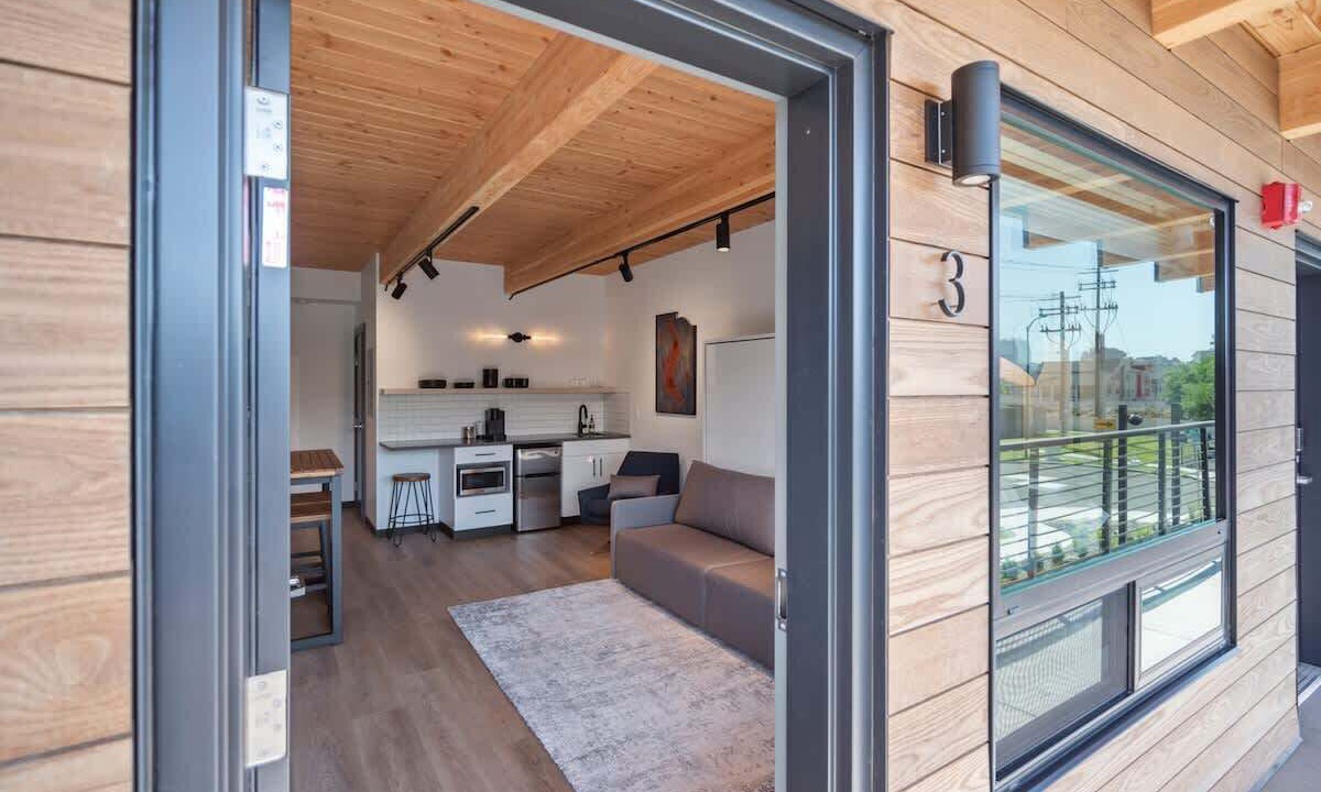 Photo of Livingroom in West Central