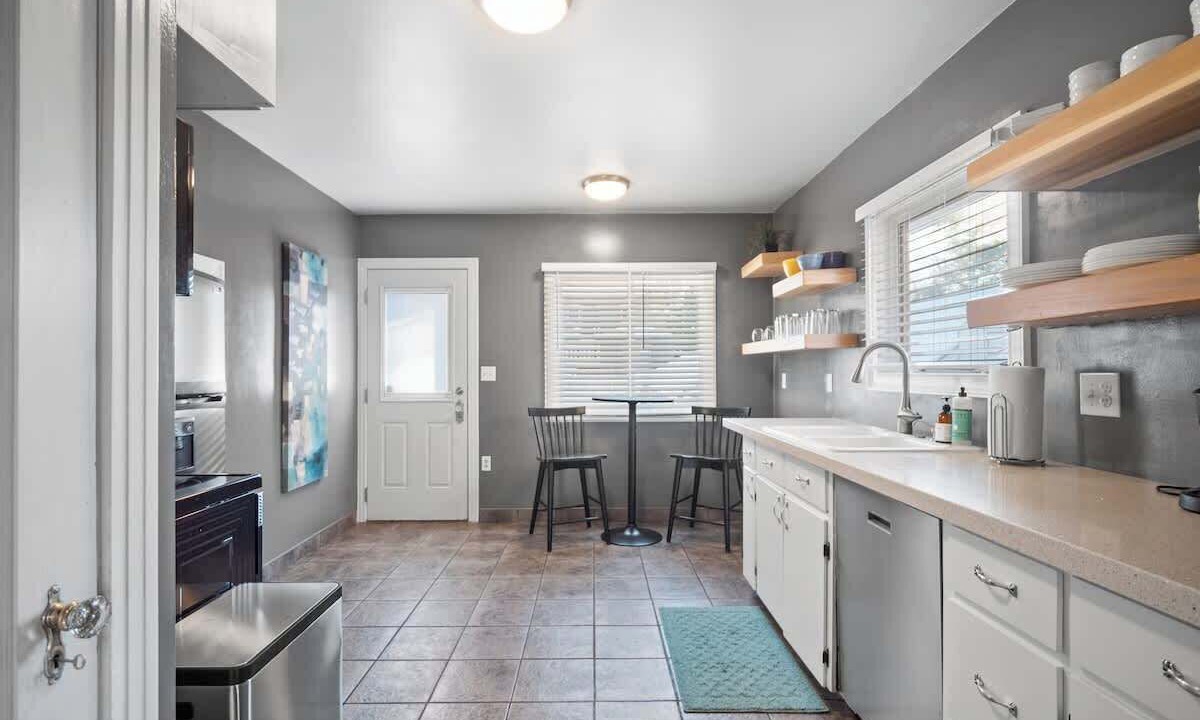 Photo of Kitchen in Manito