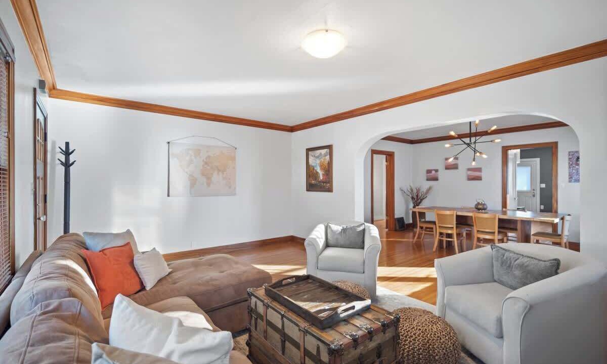 Photo of Livingroom in Manito