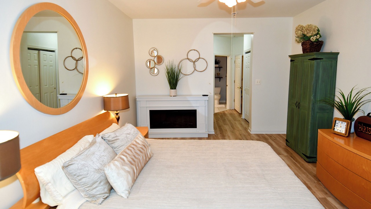 Photo of Bedroom in Gaithersburg