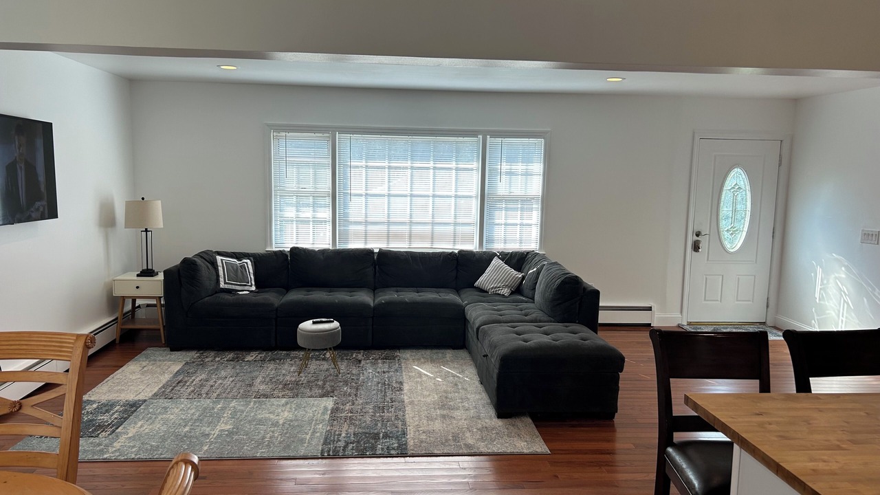 Photo of Livingroom in New Fairfield