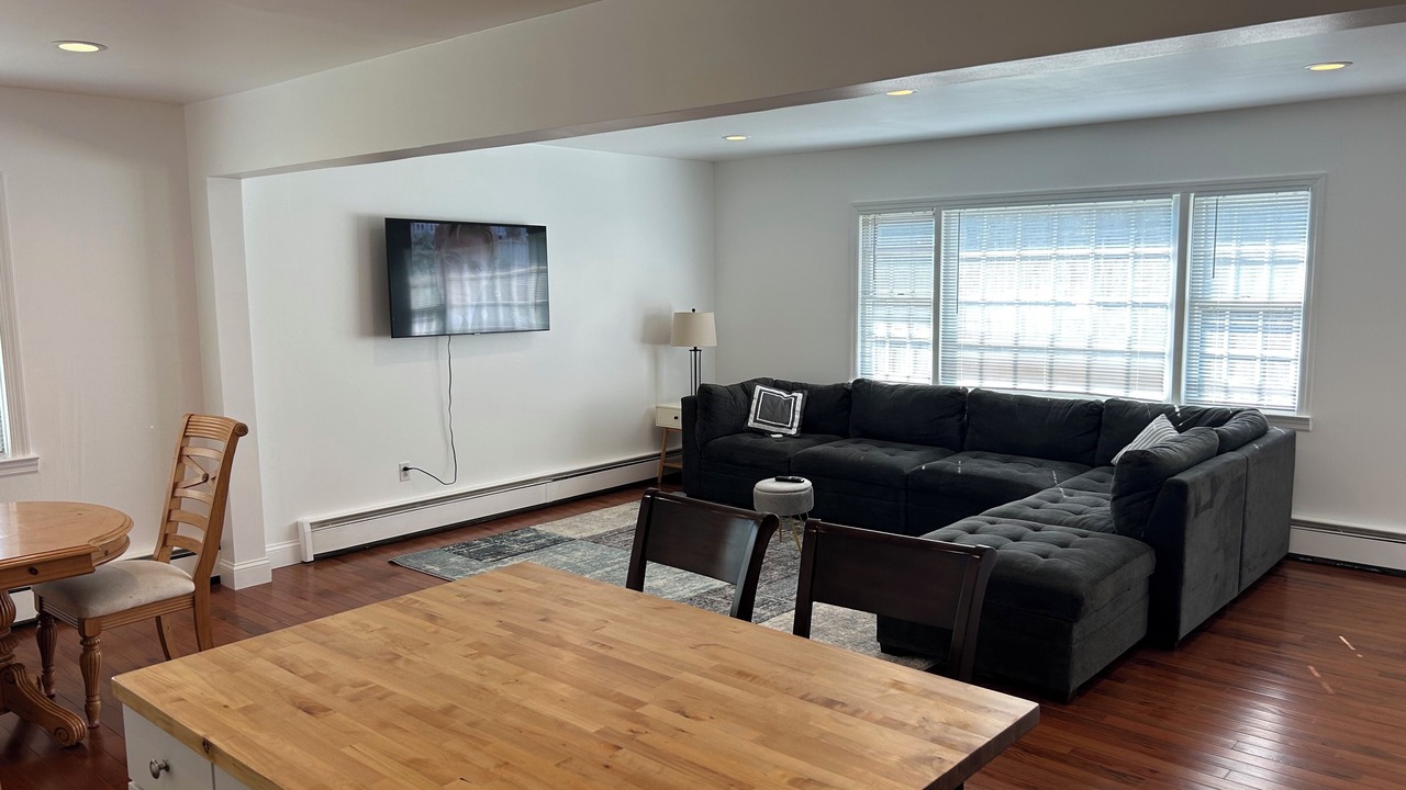 Photo of Livingroom in New Fairfield