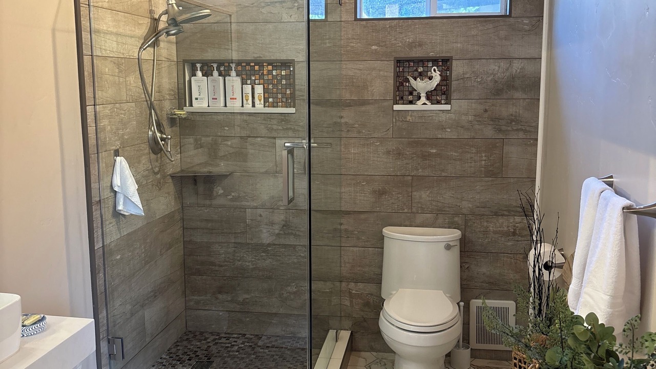 Photo of Bathroom in Alpine