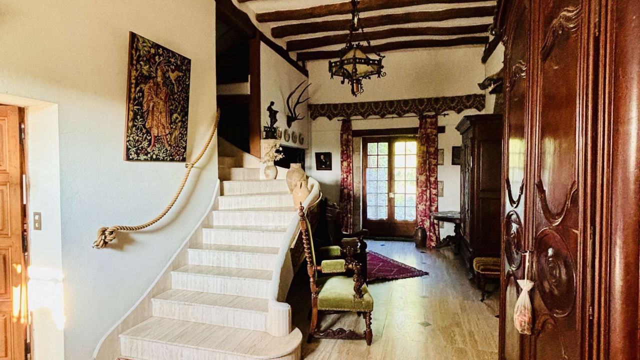 Photo of Others in Nevoy