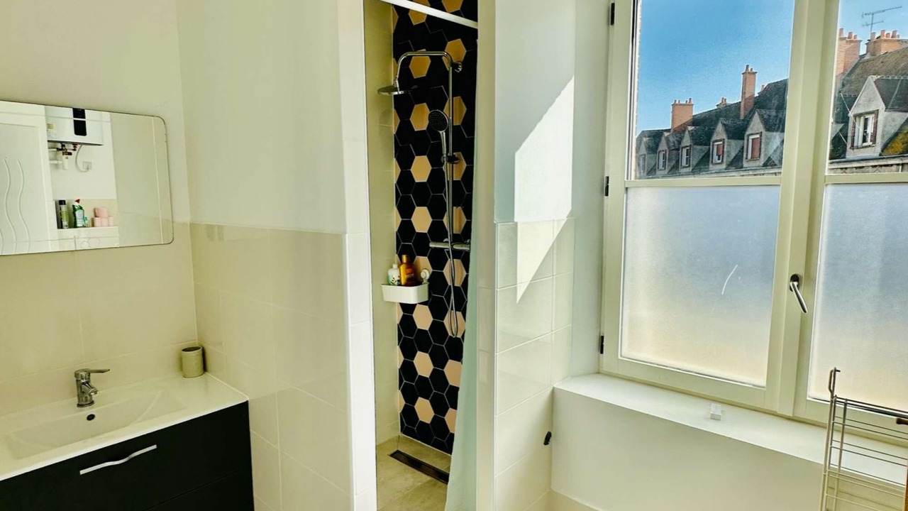 Photo of Bathroom in Gien