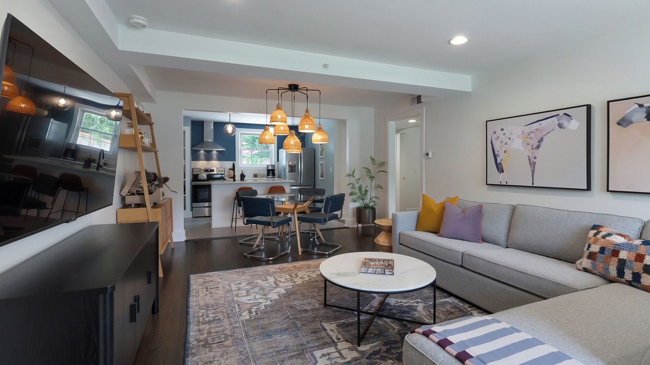 Photo of Livingroom in Edgehill