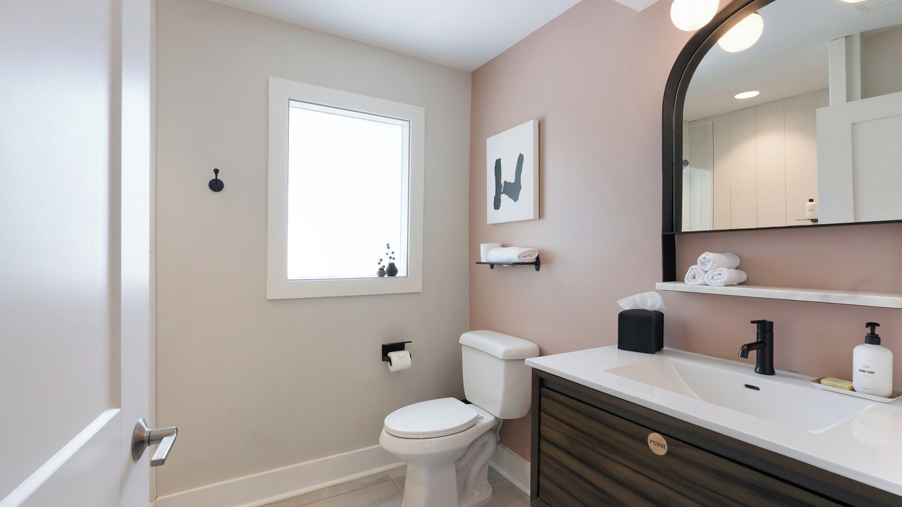 Photo of Bathroom in Edgehill