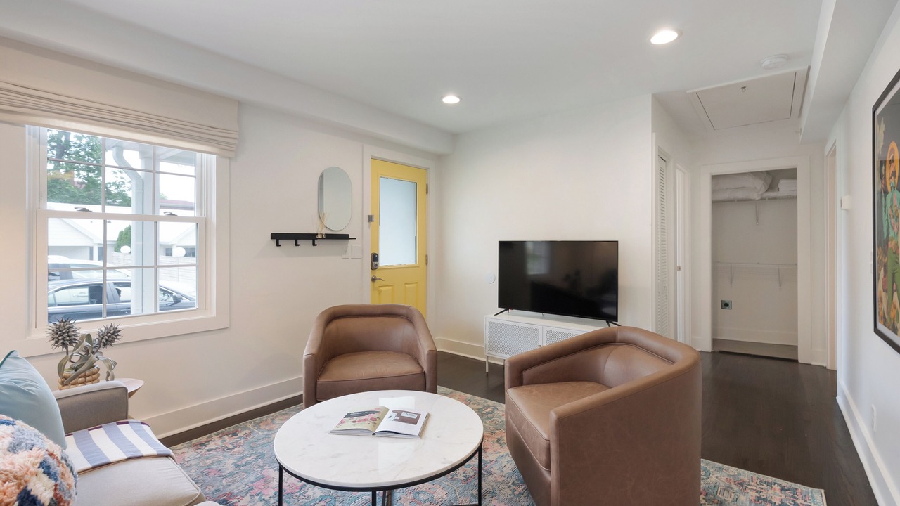 Photo of Livingroom in Edgehill