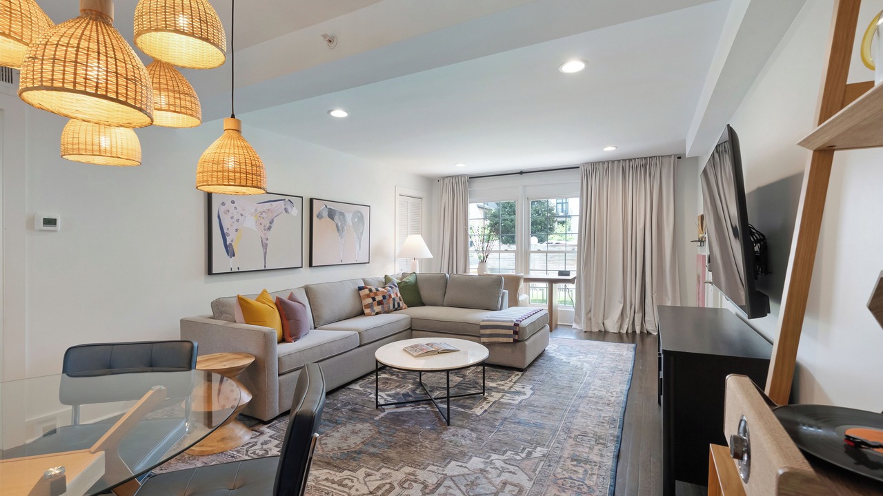 Photo of Livingroom in Edgehill