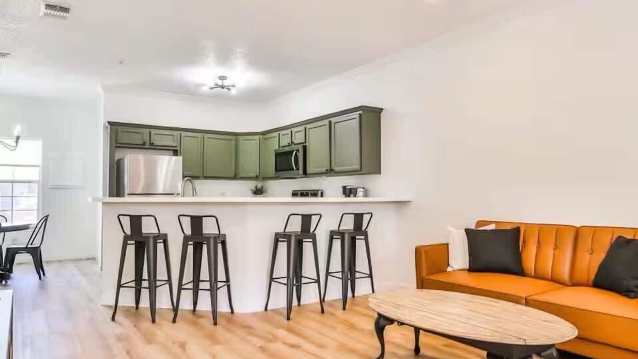 Photo of Livingroom in North Overton