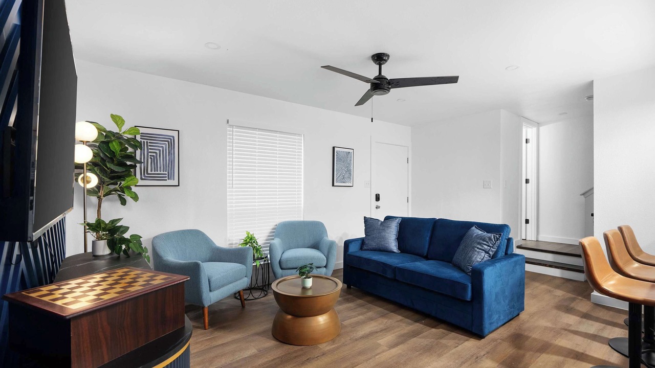 Photo of Livingroom in South Lamar