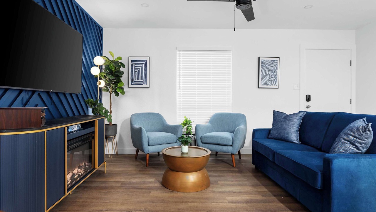 Photo of Livingroom in South Lamar
