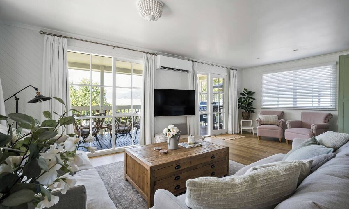 Photo of Livingroom in Tawonga South