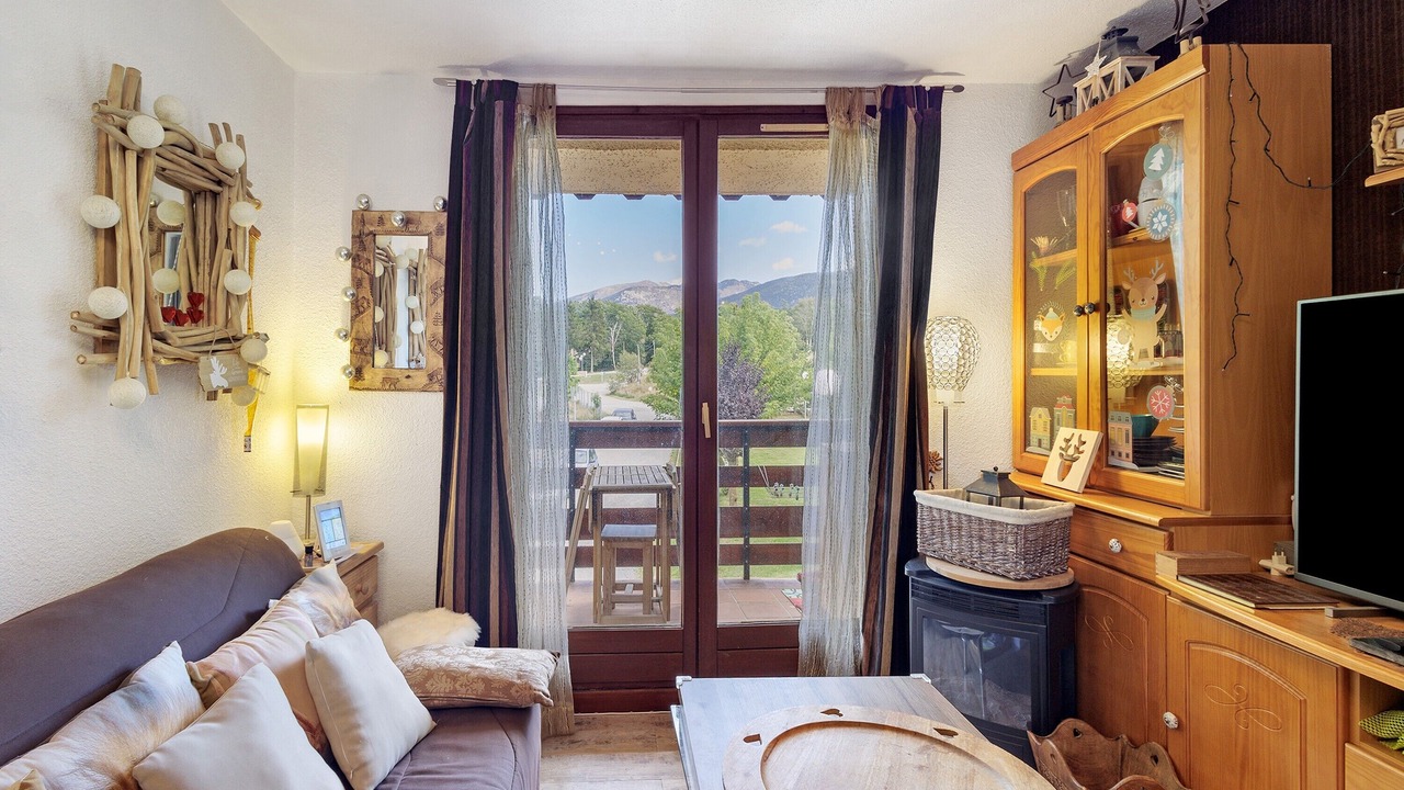 Photo of Livingroom in Sainte-Leocadie