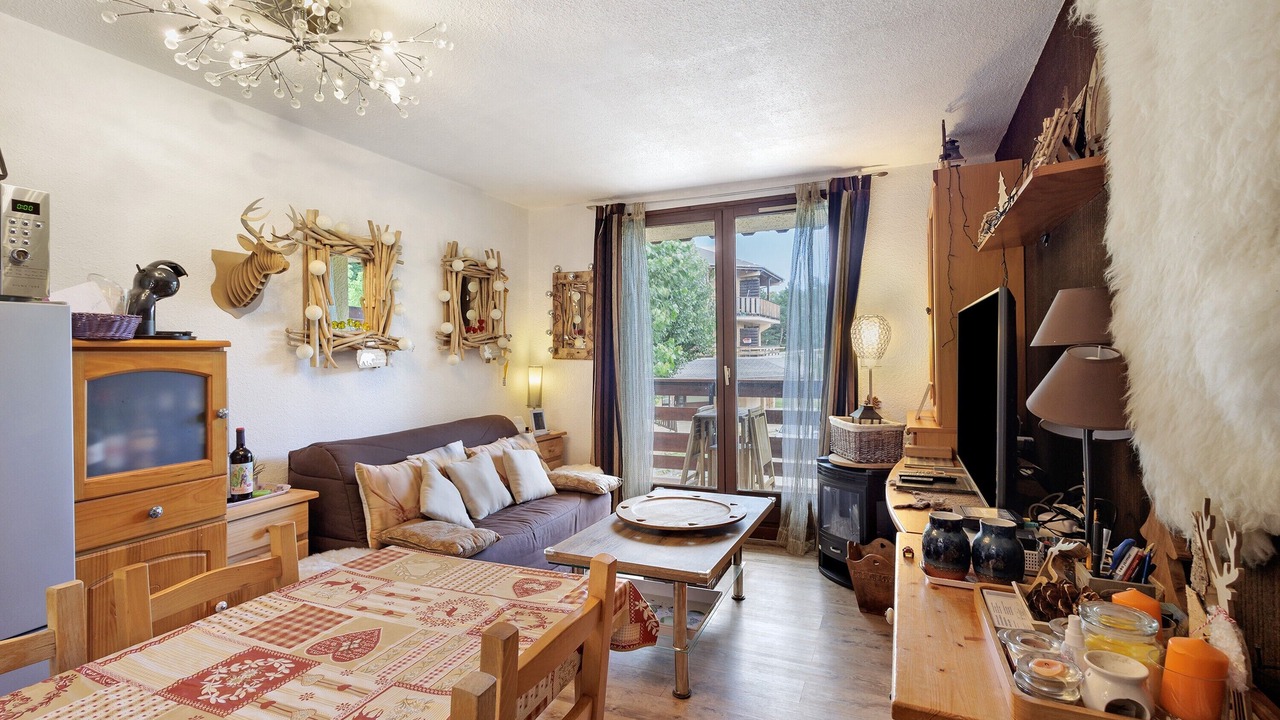 Photo of Livingroom in Sainte-Leocadie