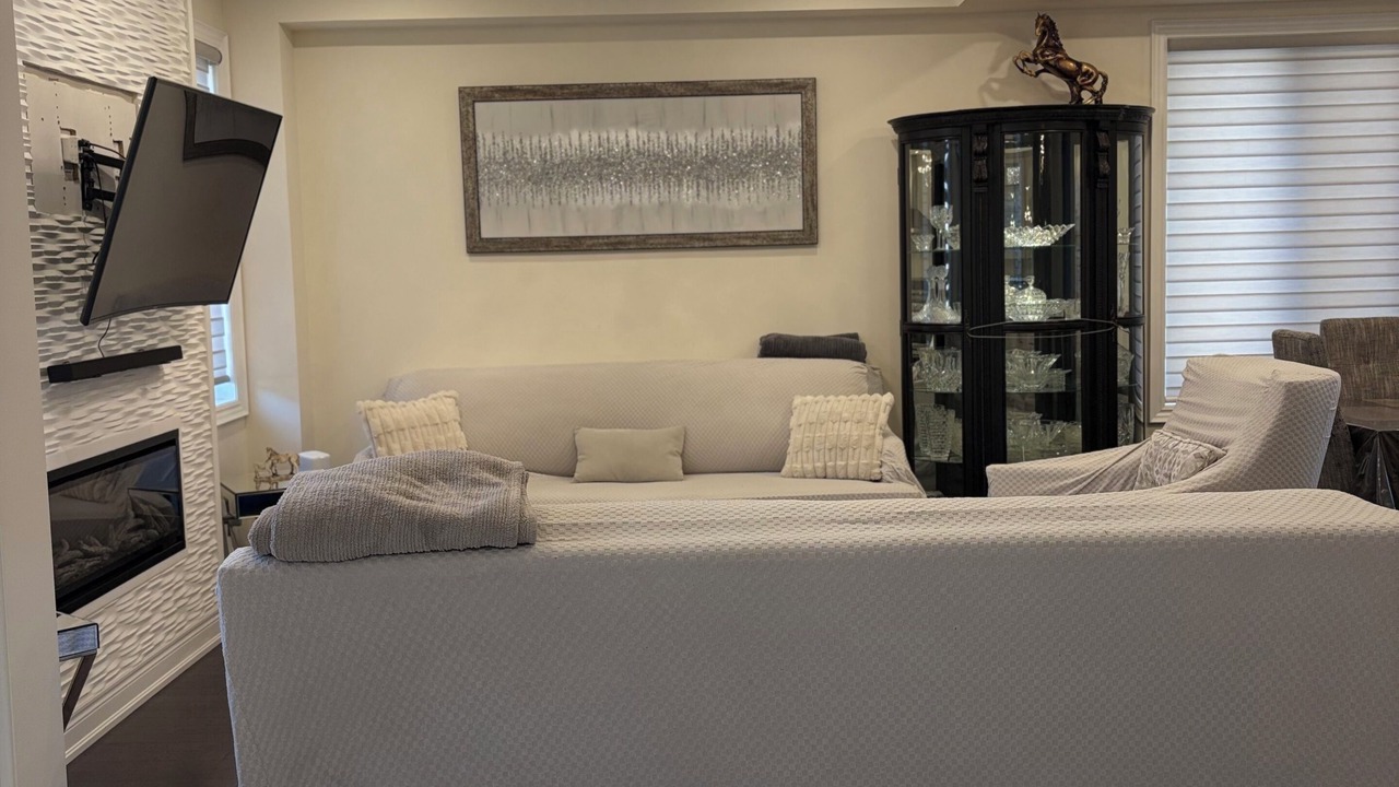 Photo of Livingroom in Sharon