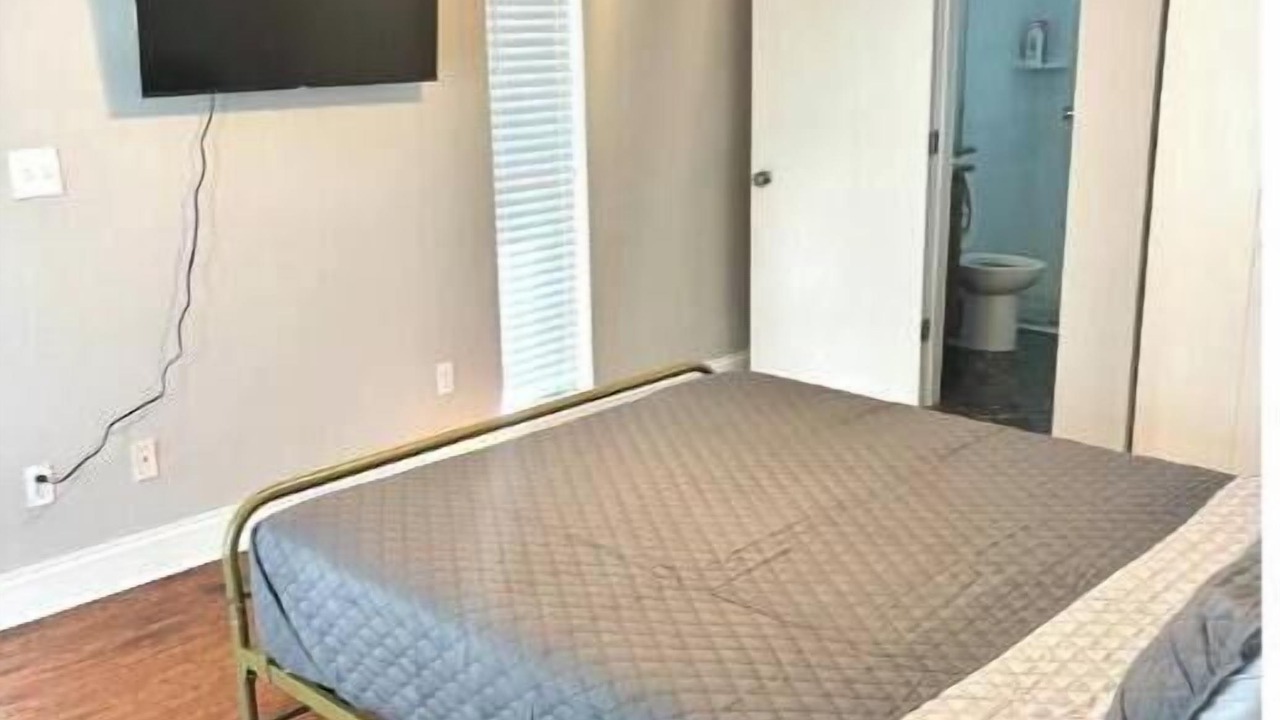 Photo of Bedroom in Clearwater