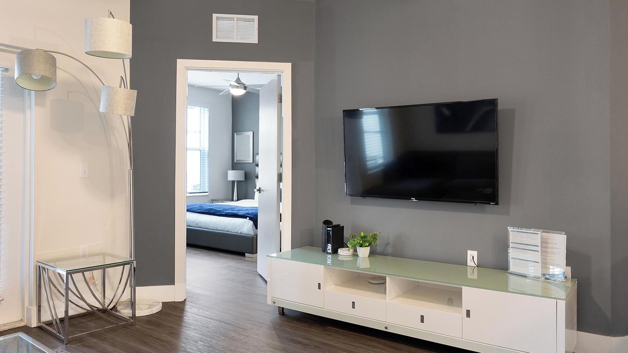 Photo of Bedroom in Port Tampa City