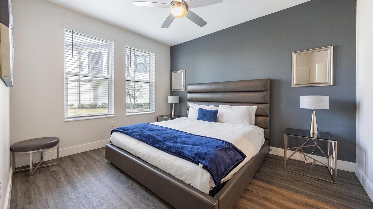 Photo of Bedroom in Port Tampa City