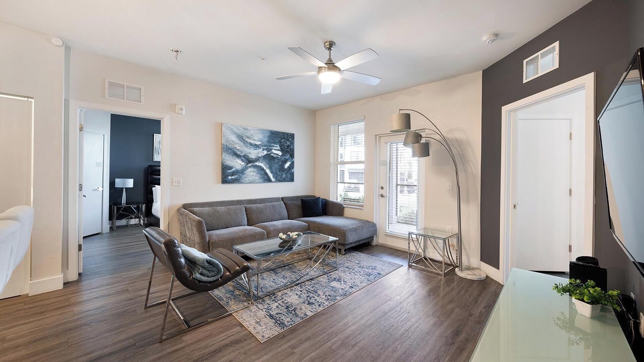 Photo of Livingroom in Port Tampa City