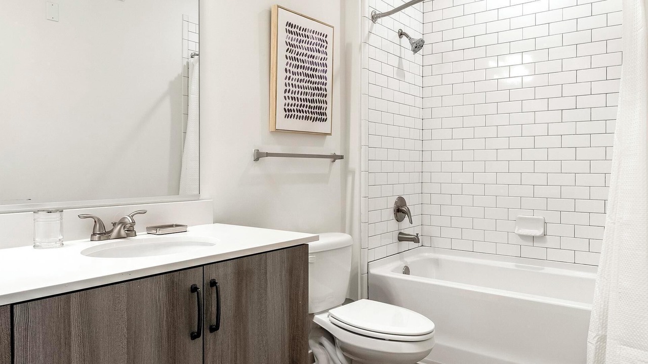 Photo of Bathroom in Mableton