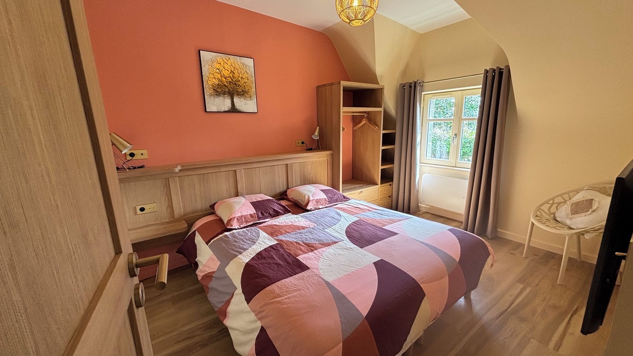 Photo of Bedroom in Locronan