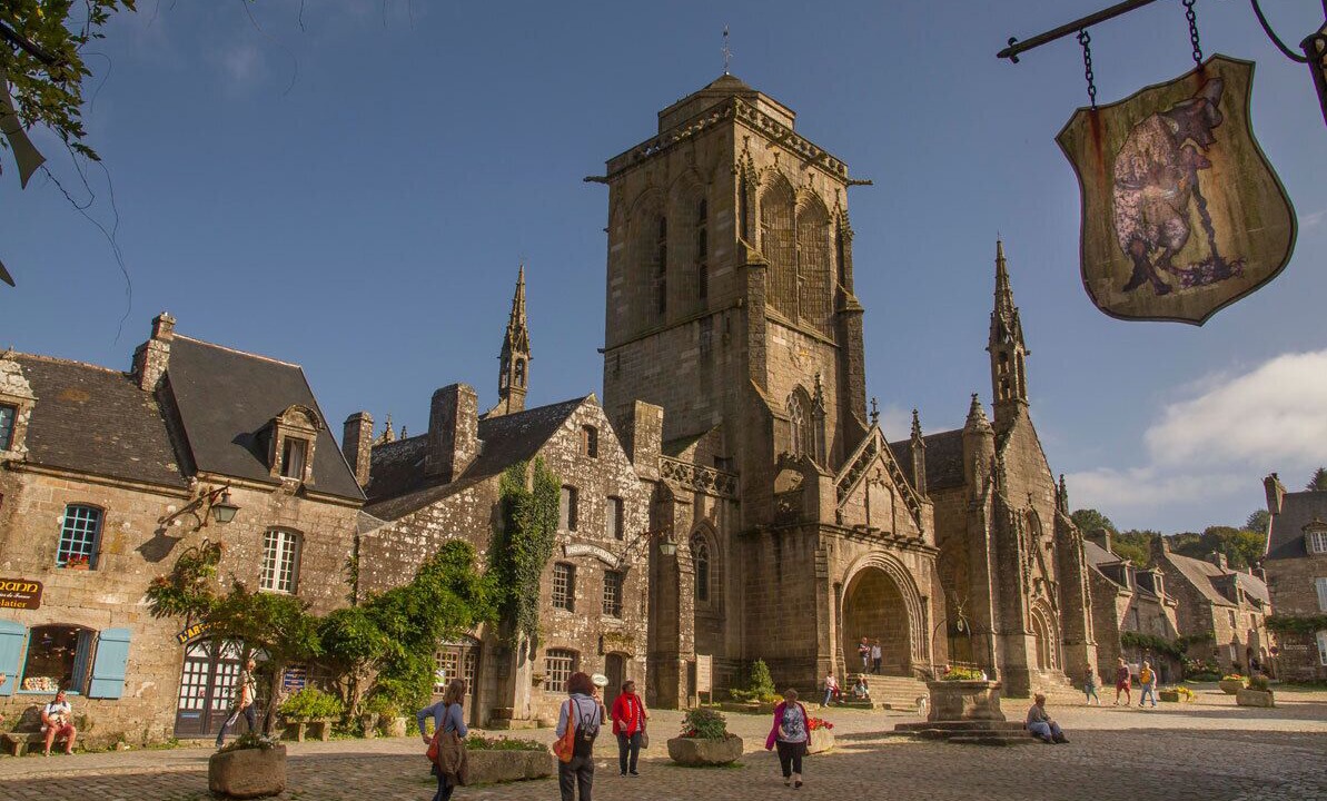 Photo of Others in Locronan